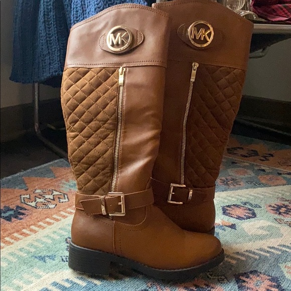 Michael Kors Boots - Picture 1 of 1